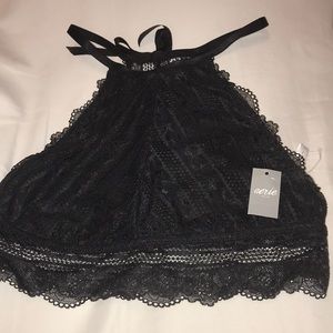 Women’s high neck lace bralette